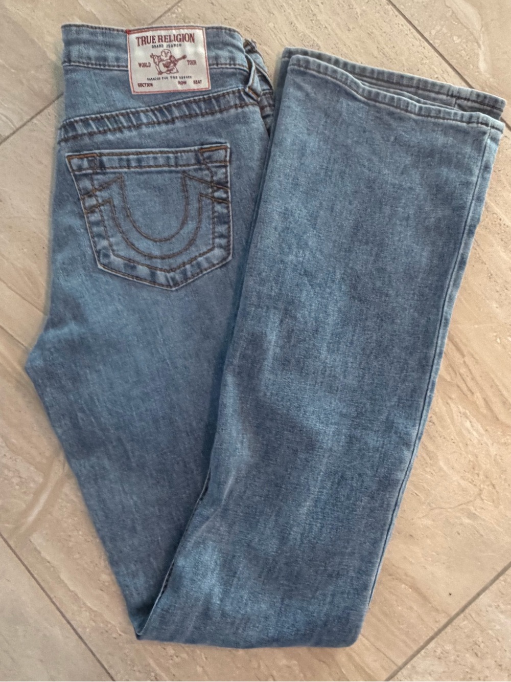 True Religion mid Rise Medium Blue Boot cut Jeans 28
